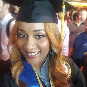 Meet your Posher, April